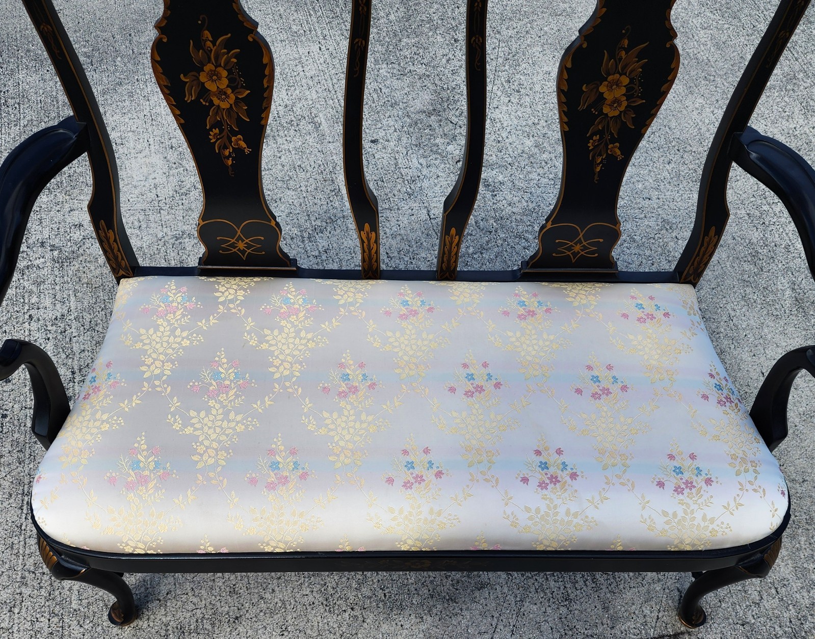 Vintage Queen Anne Chinoiserie Bench