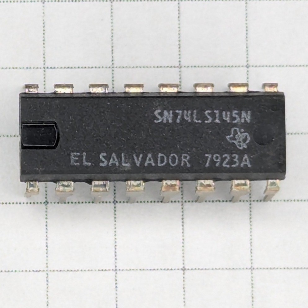 Texas Instruments SN74LS145N BCD to Decimal Decoder Driver 16-Pin DIP IC -e19