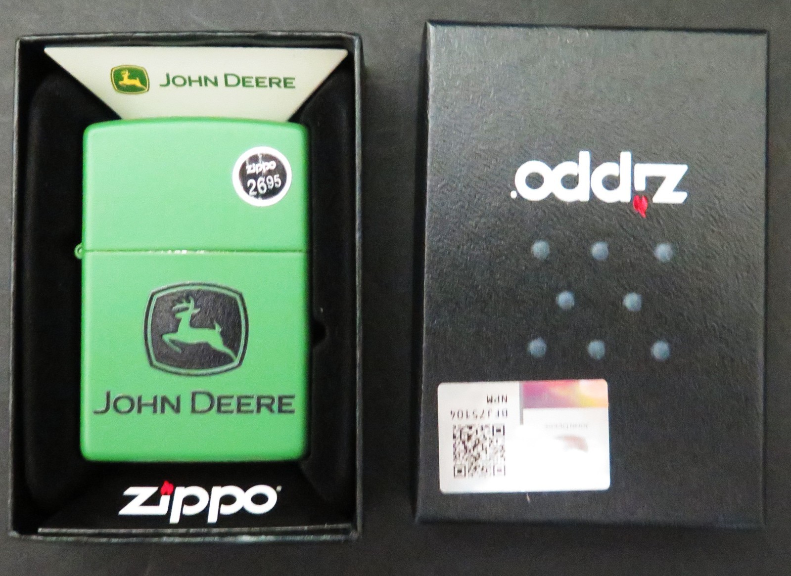JOHN DEERE, ORIGINAL STREET CHROME FINISH, WIND PROOF ZIPPO LIGHTER
