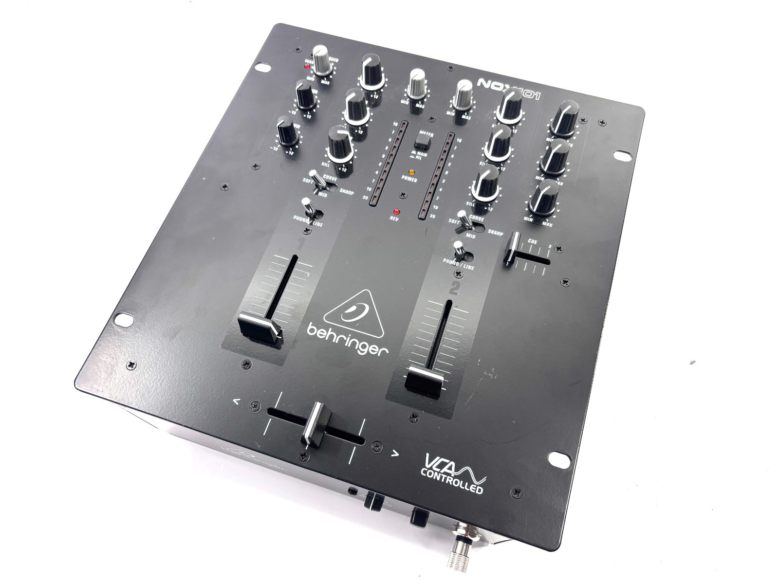Behringer Pro Mixer NOX101 Premium 2-Channel DJ with Full VCA-Control