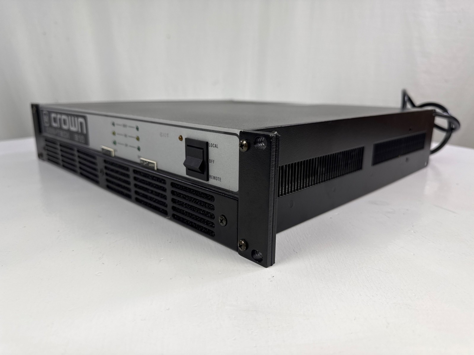 Crown Com-Tech 210 420 Watt Professional Power Amplifier #b