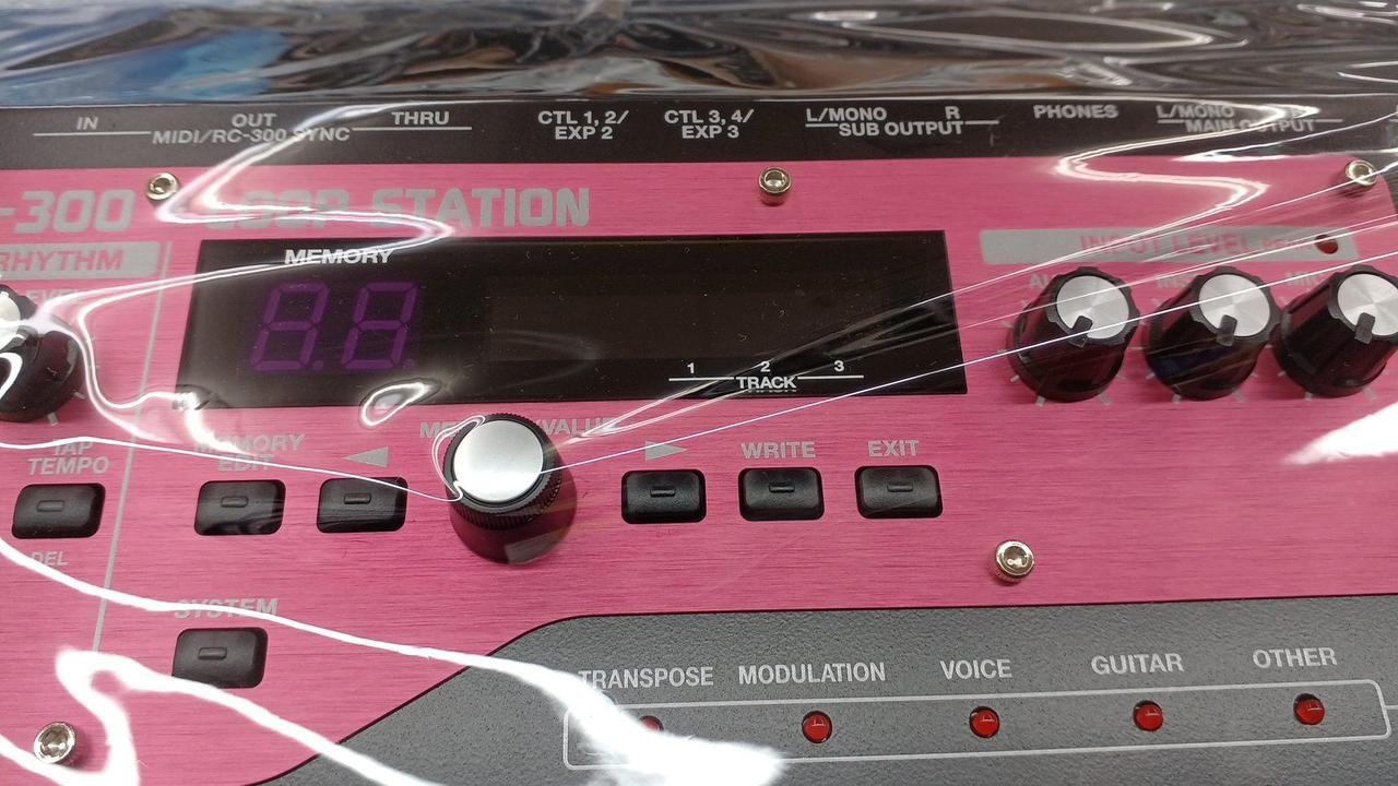 BOSS Model RC-300 Loop Station