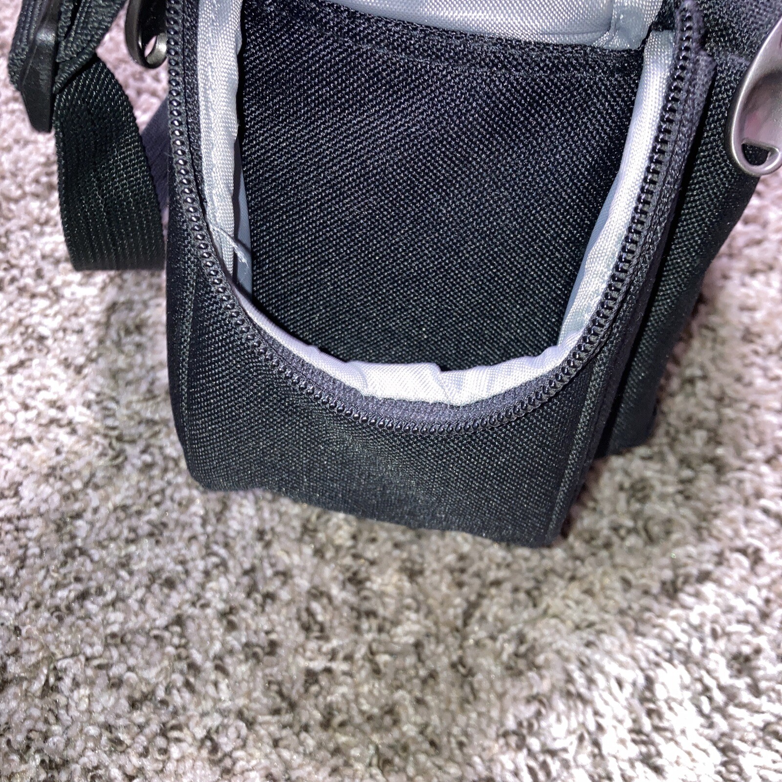 Lowepro MX 200 Camera Case Bag Black With Shoulder Strap