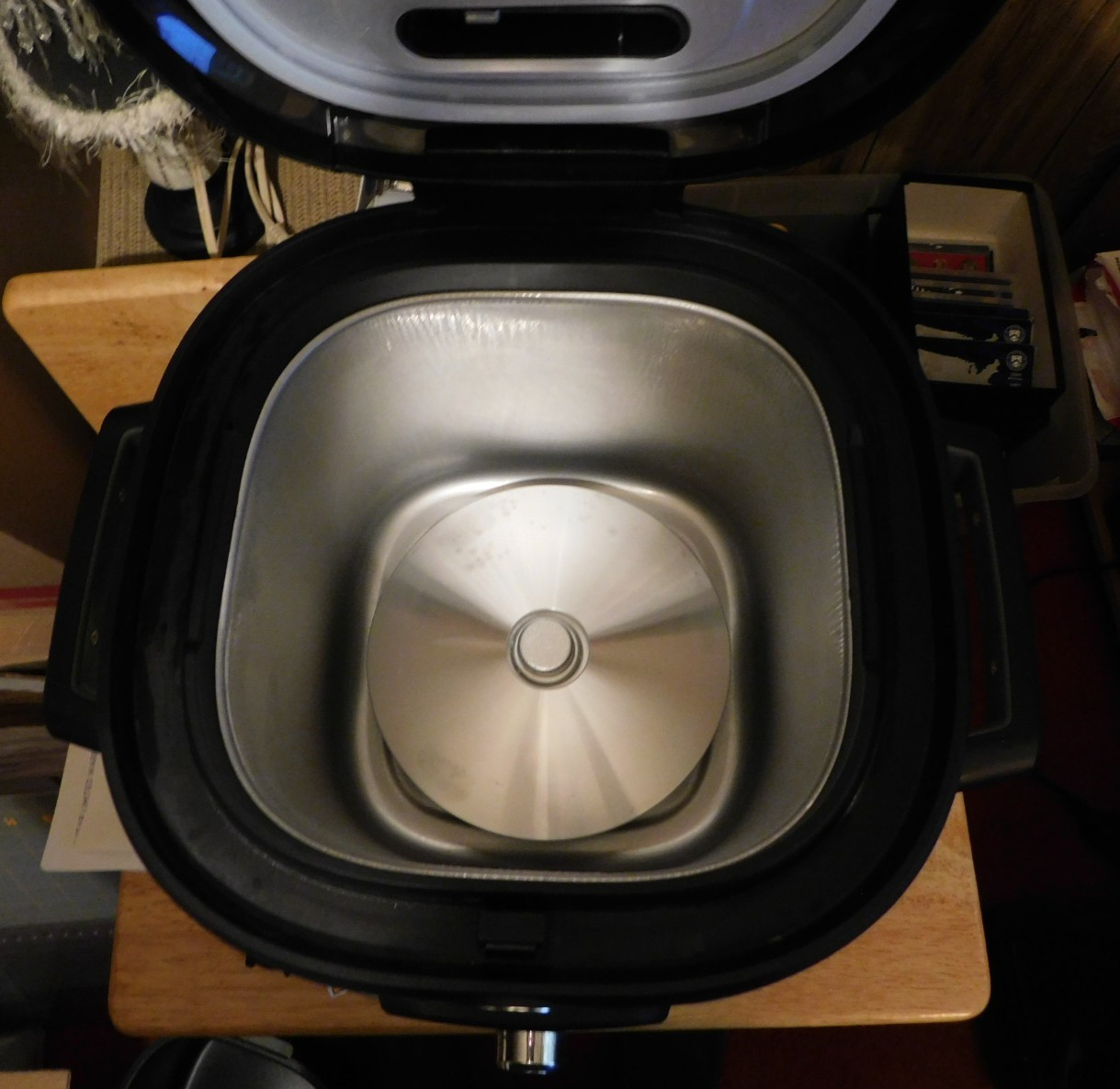 Sous V Pot Precision Sous Vide Multi-Cooker New Never Used