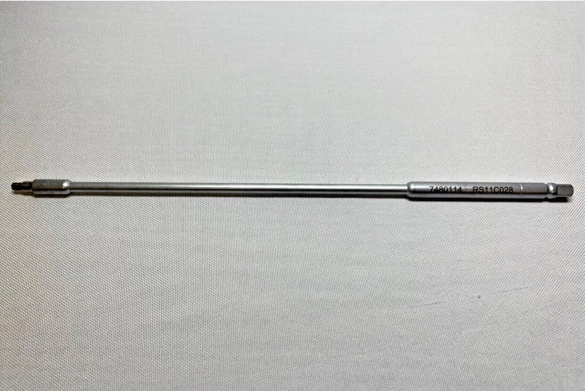 Medtronic 7480114 Self-Retaining 3.5 Hex Driver