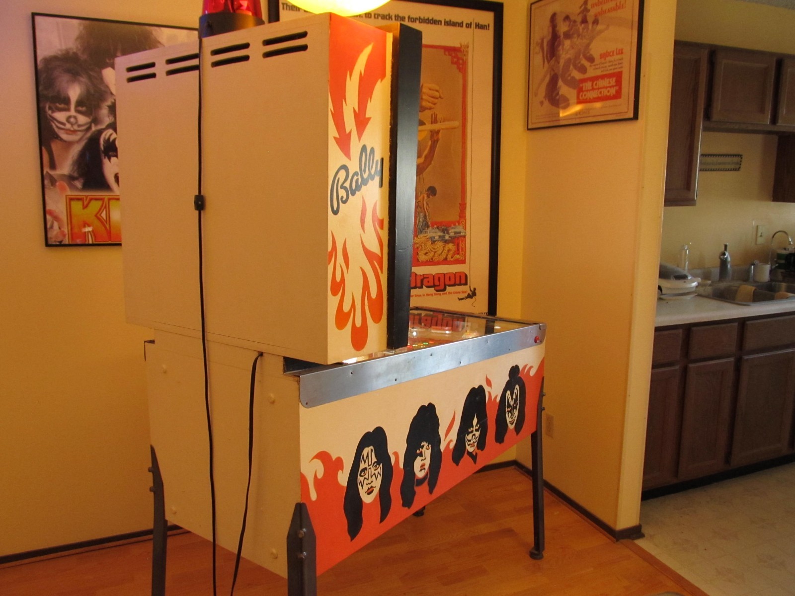 Bally 1978 "KISS" Original Classic Pinball Machine