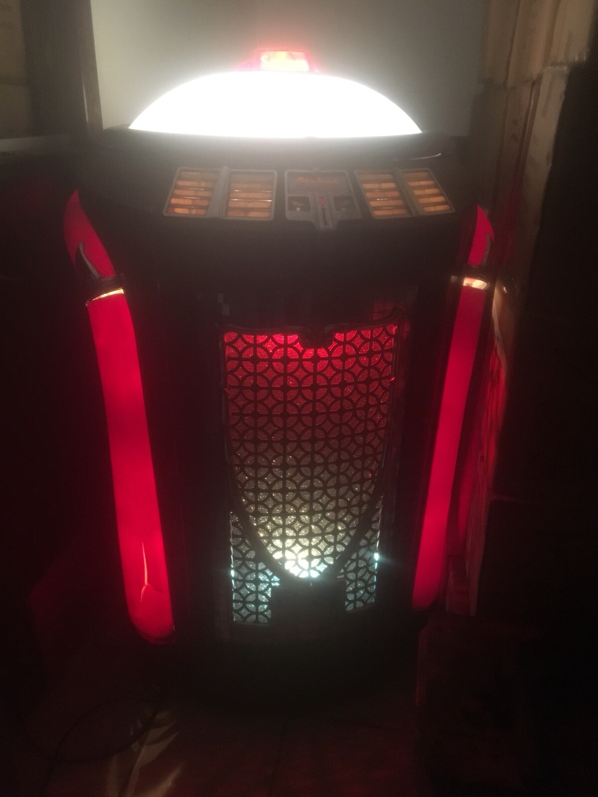 1947 Seeburg Jukebox.  "Trashcan"