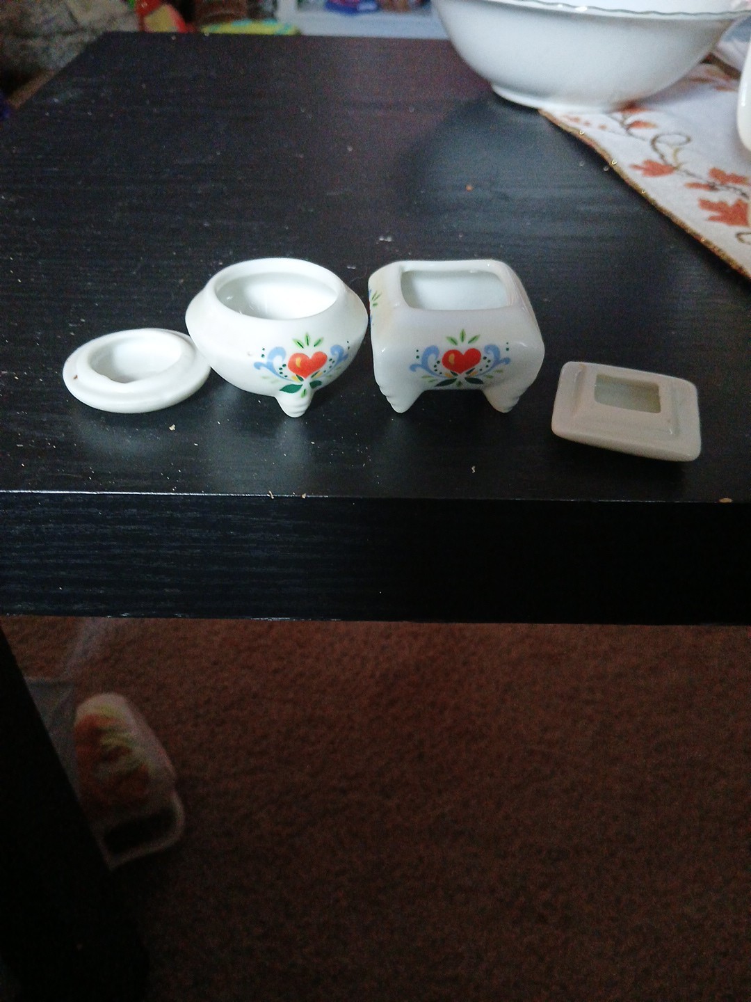 Decorative Ceramic Trinket Boxes with Floral Design