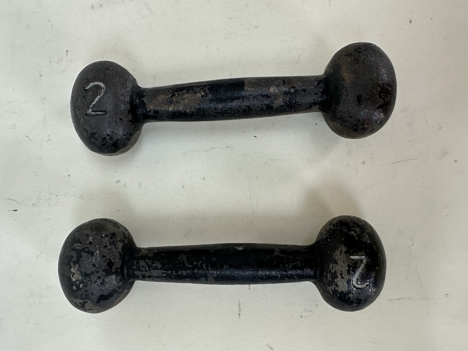 Pair Vintage 2 Lbs Round Cast Iron Dumbbell Weights