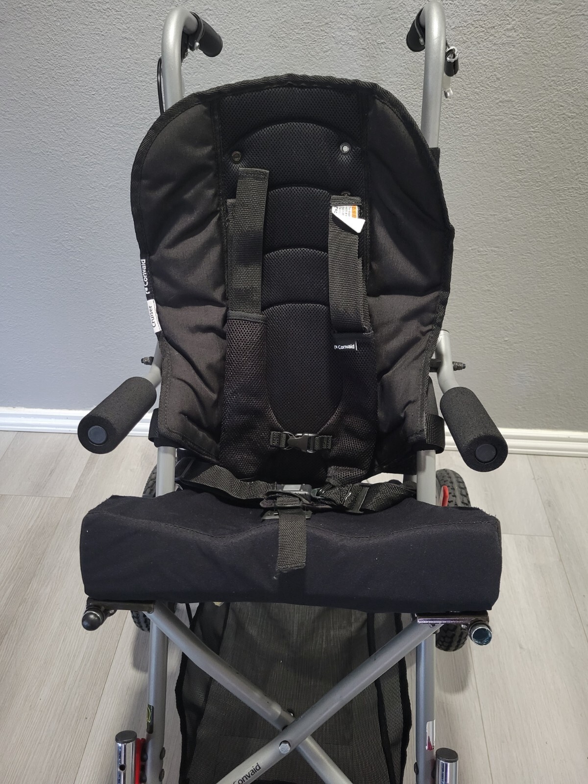 $4k Convaid Cruiser Scout All Terrain Size 12 Special Needs Stroller wheelchair