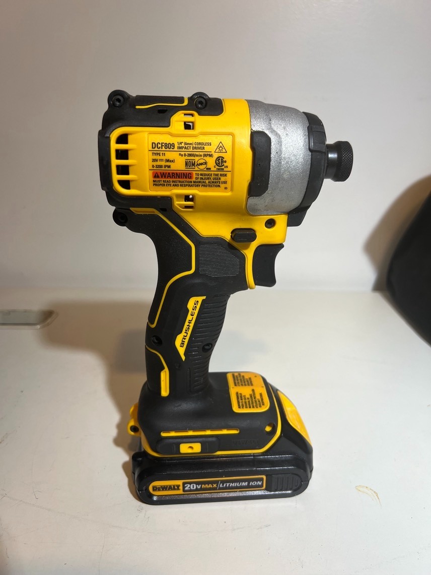 Dewalt ATOMIC 20V Brushless Compact Drill & 1/4" Hex Impact Kit DCK278C2