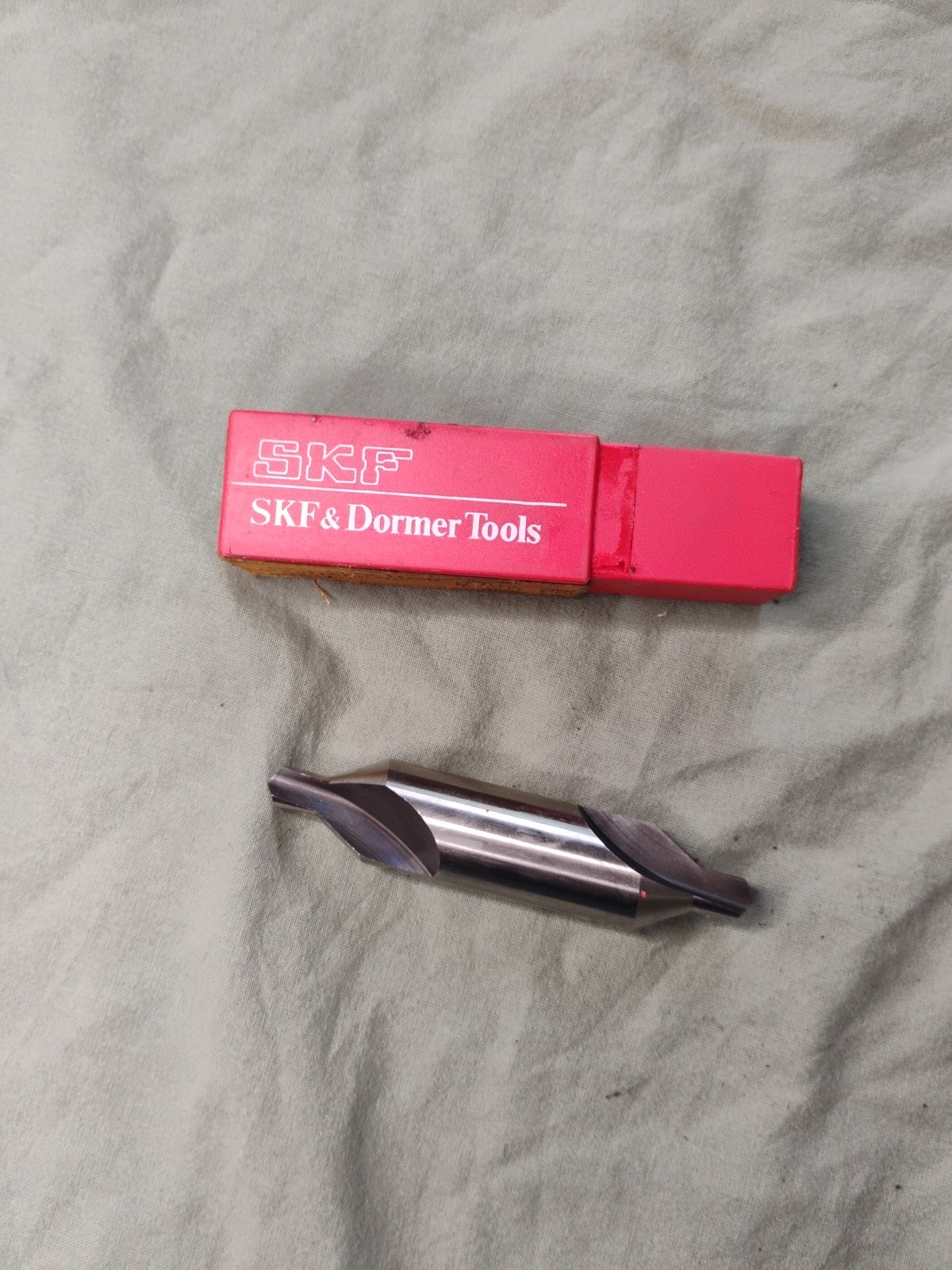 SKF  Dormer Tools HSS No 8 A220 UK Drill and Countersink Right Hand