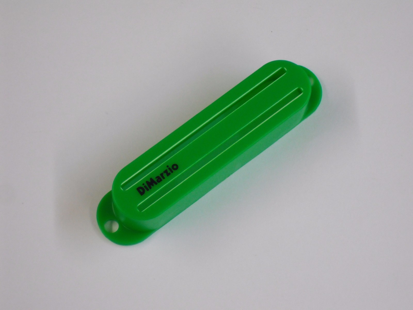 DiMarzio Railed Single Coil Pick-up Cover Green DM2002