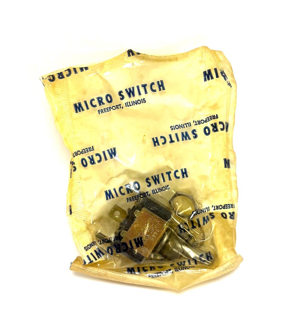 Micro Switch 211TS1-3 Toggle Switch Lot Of 5(New)