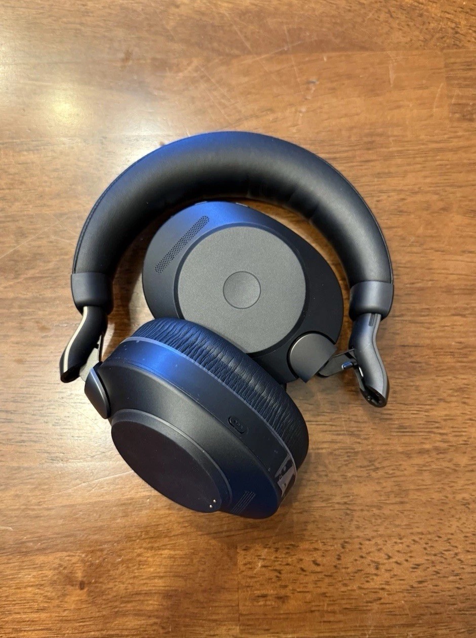 Jabra Evolve2 85 Wireless Headset Black USB-A ANC Charging Dock Carry Case