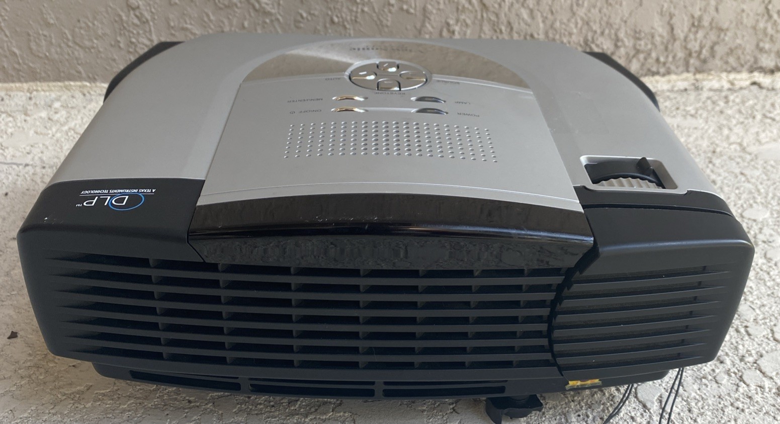 ViewSonic PJ458D DLP Projector VS10872