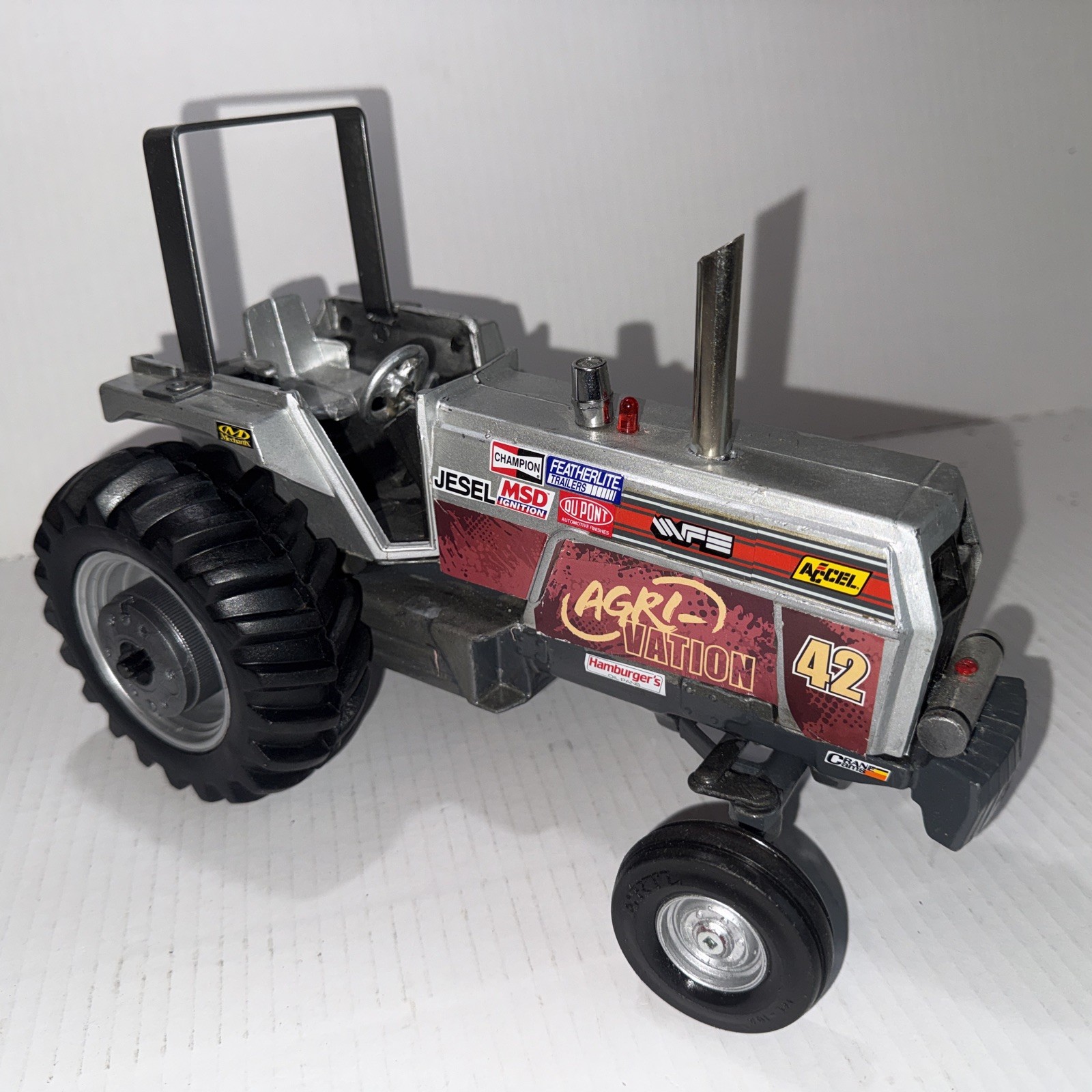 WHITE 185 FIELD BOSS PULLING PULLER TOY TRACTOR 1/16 Scale