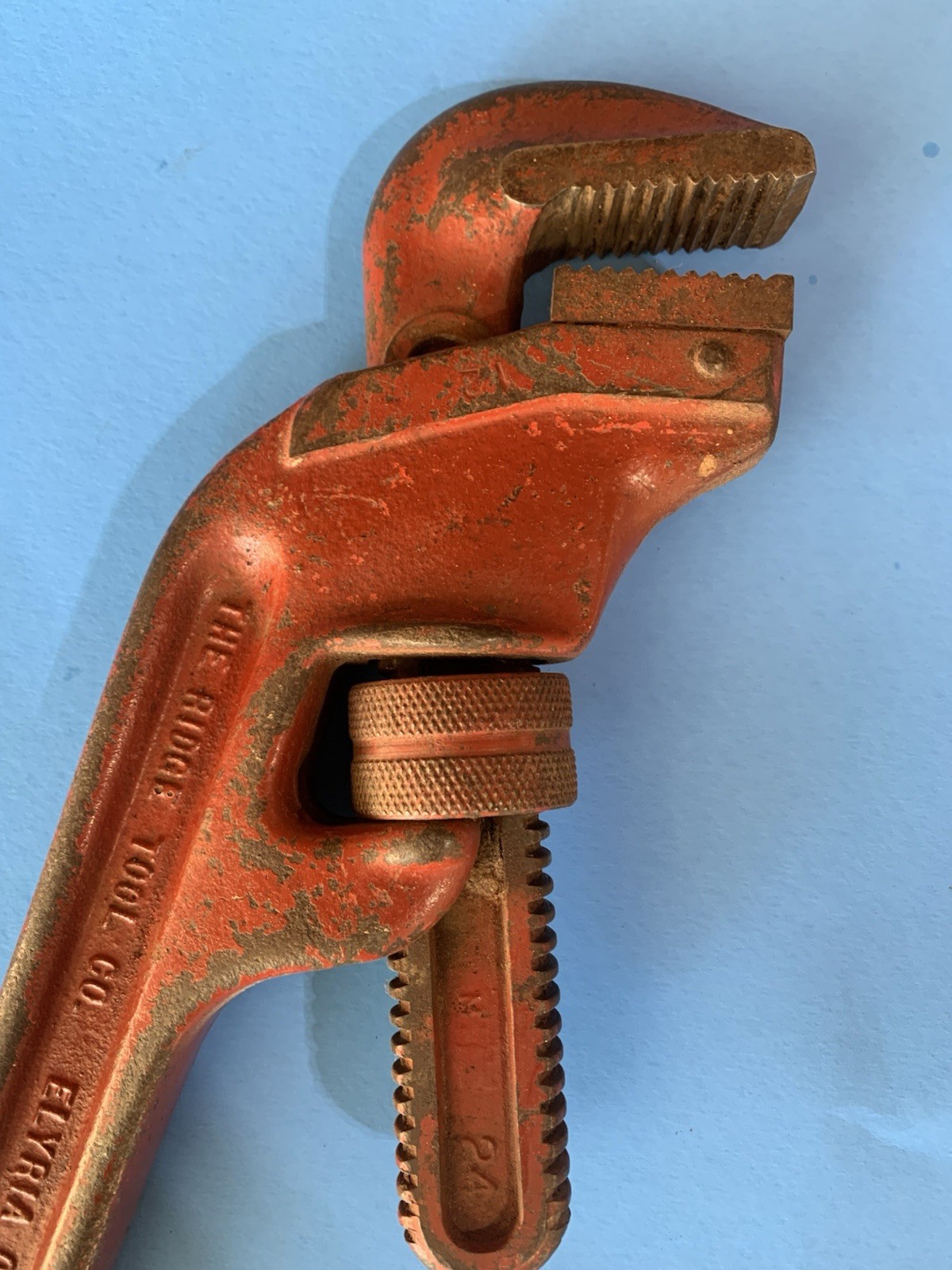 Vintage RIDGID Offset 24" Heavy Duty Steel Pipe Wrench E24 Good Treads Teeth TB