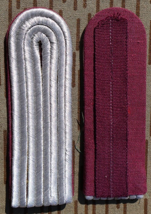 East German Civil Defense Jr Officer Shoulder Boards