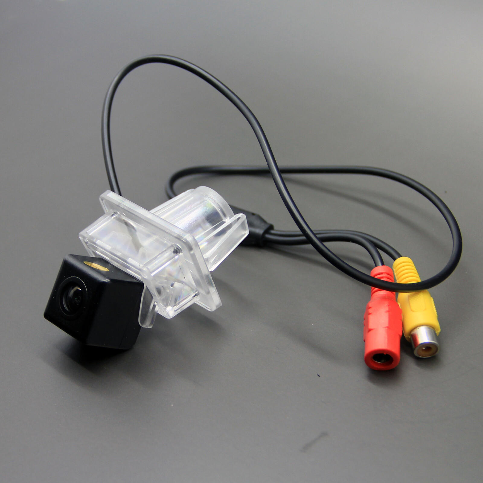 Wireless Rearview Backup Camera System for Trucks, Vans, Buses, and RVs