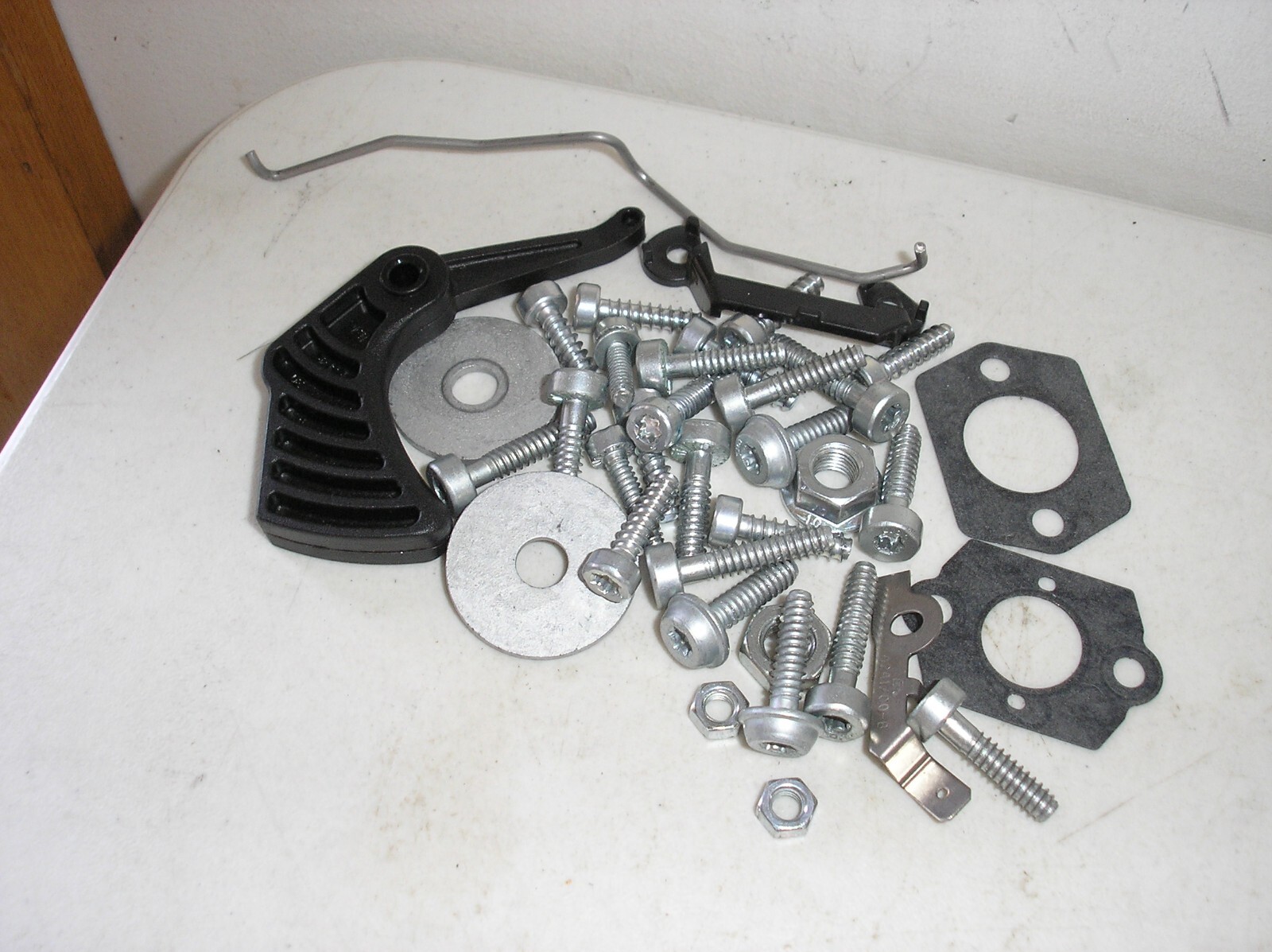 NEW GENUINE OEM STIHL BG 56 C  LEAF BLOWER /  HARDWARE / LINKAGE / GASKETS