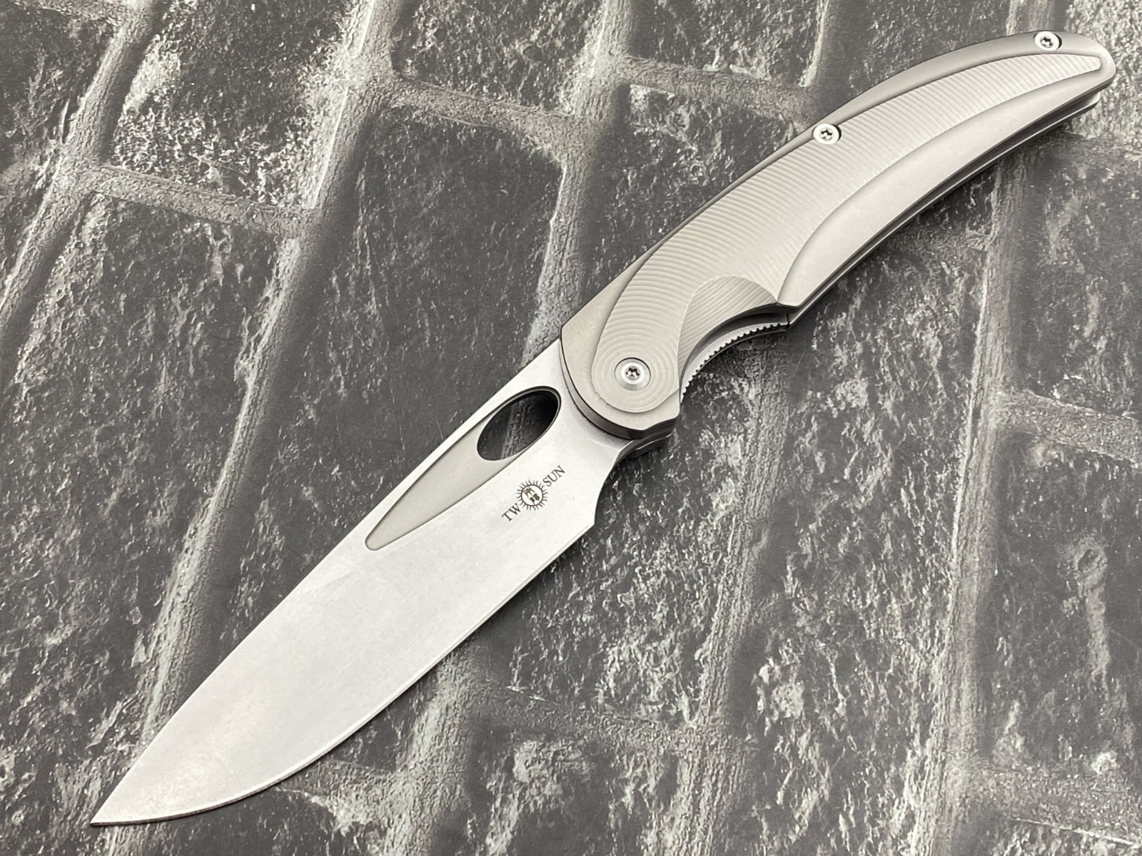 TwoSun TS455-14C28N-Gray Folding Knife 14C28N Blade Titanium Handle Pocket Knife