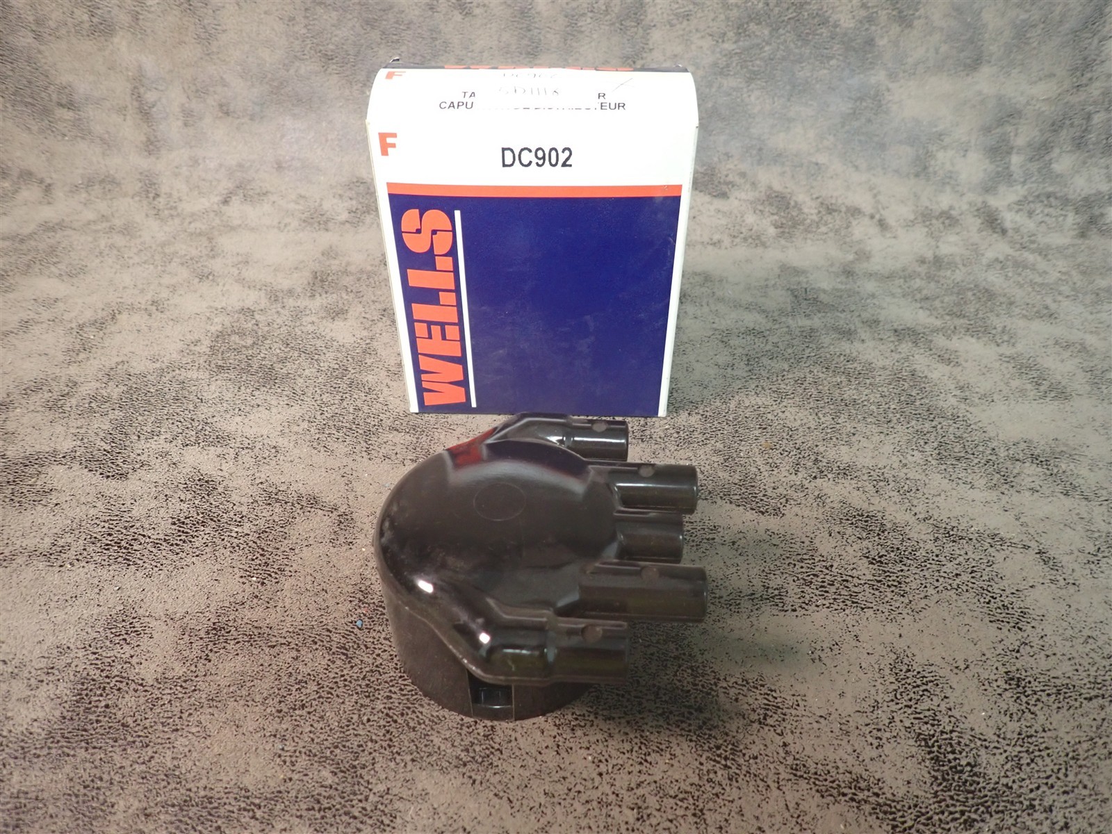 NEW Wells DC902 Distributor Cap (SS47)