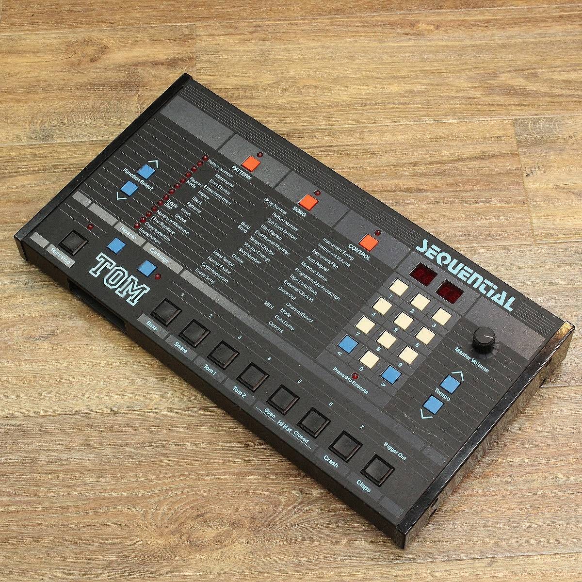 SEQUENTIAL CIRCUITS TOM [02541]