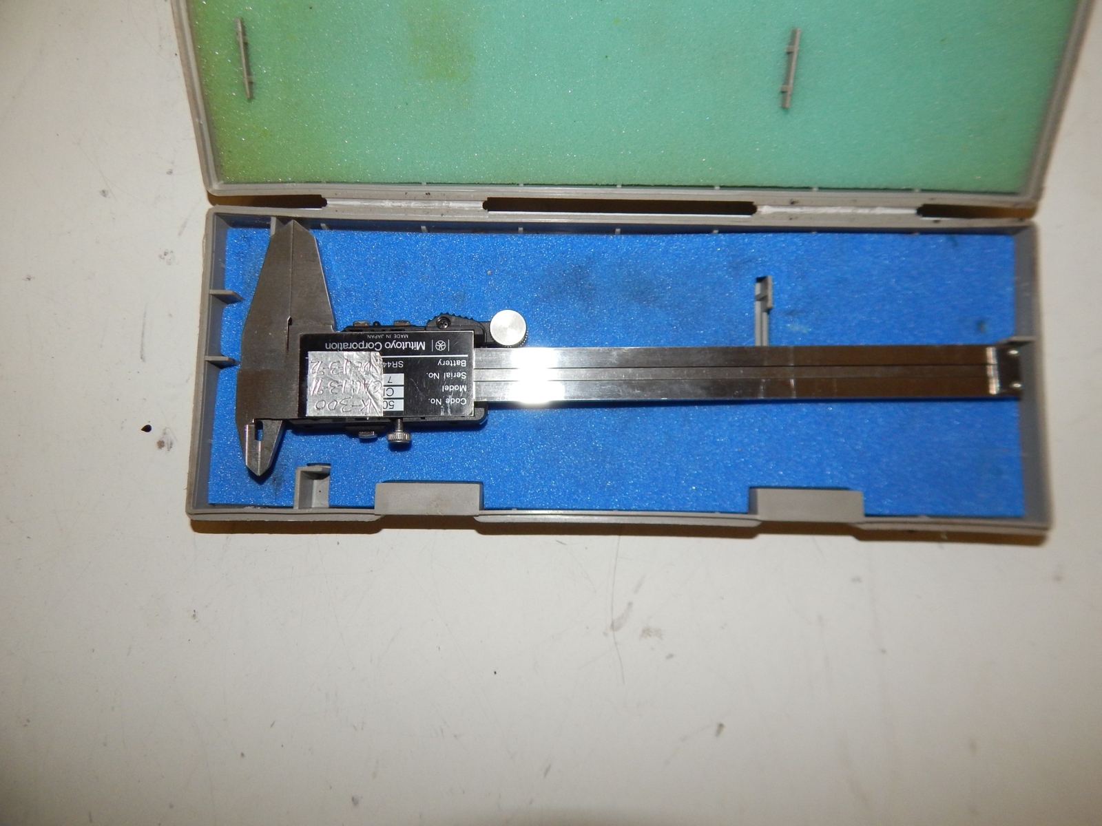 MITUTOYO DIGIMATIC MODEL CD-6"P DIGITAL CALIPER (SQS112)