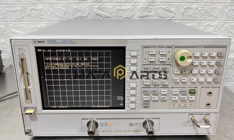 ONE Agilent 8753ES S-Parameter Network Analyzer 30kHz-6GHz USED