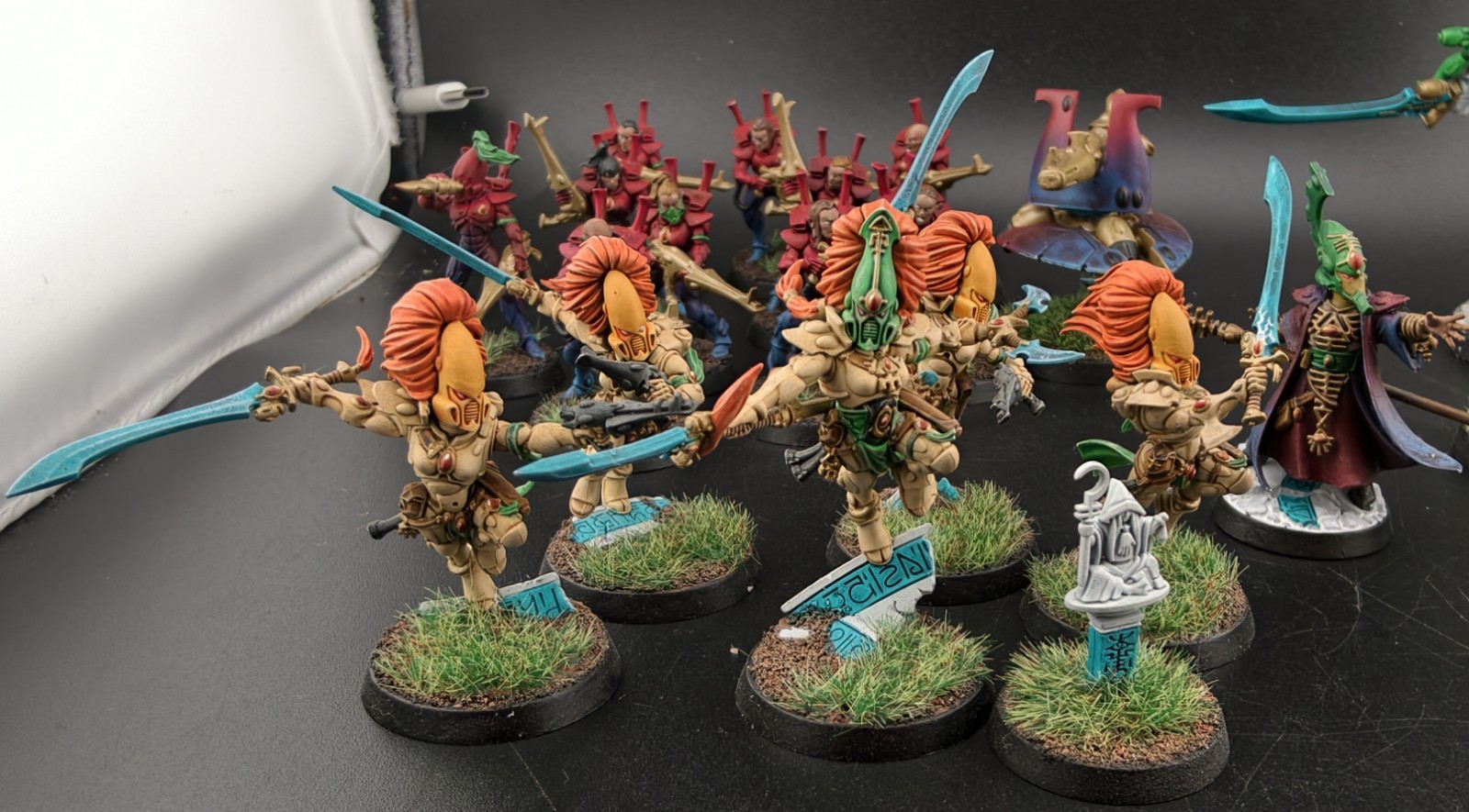 BATTLE READY! NICELY PAINTED! Eldar Army Aeldari Warhammer 40k
