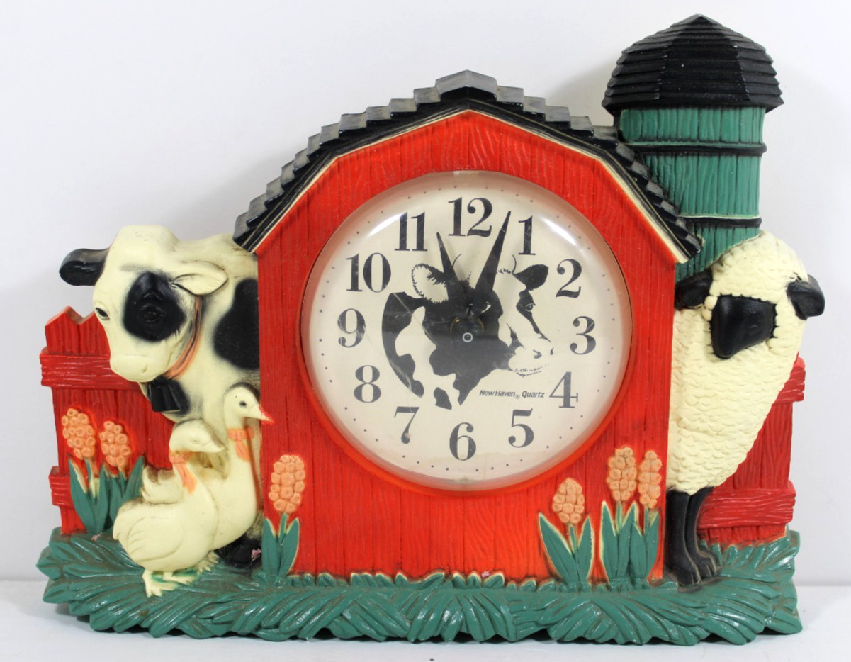 Vtg. 1989 Burwood New Haven Quartz Country Barn Farm Scene Wall Clock Farmhouse