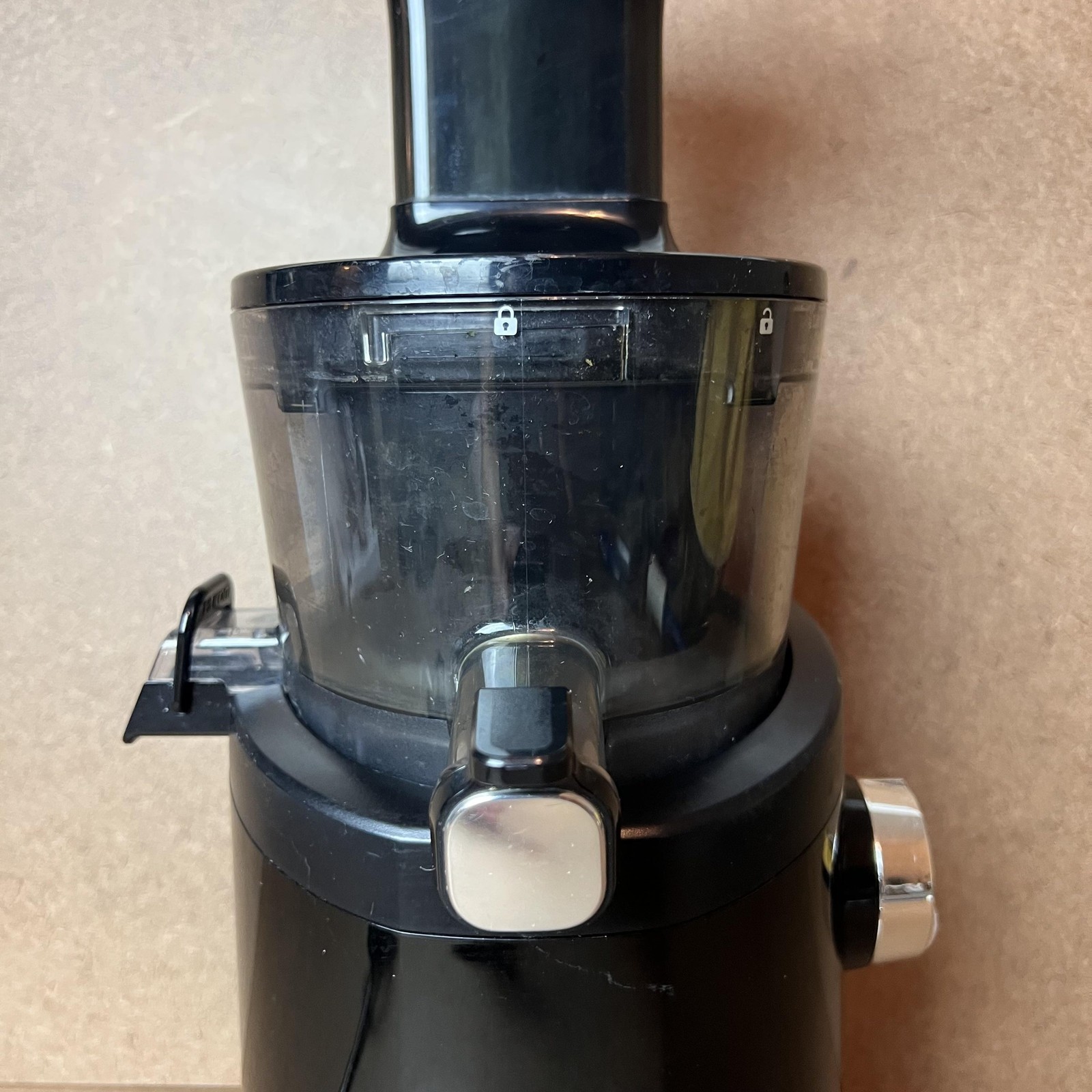 Hurom Silvercrest SMWC 700 A4 Masticating Juicer Black Cold Press Vegetable