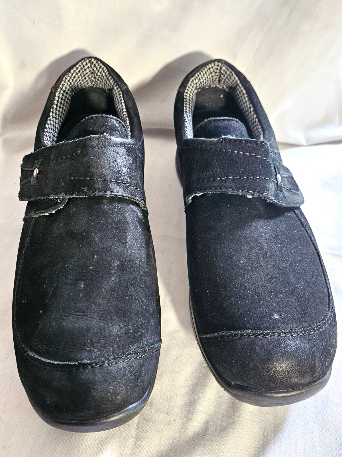 Barefoot Freedom Antwerp Women's Size 8 W  Black Suede