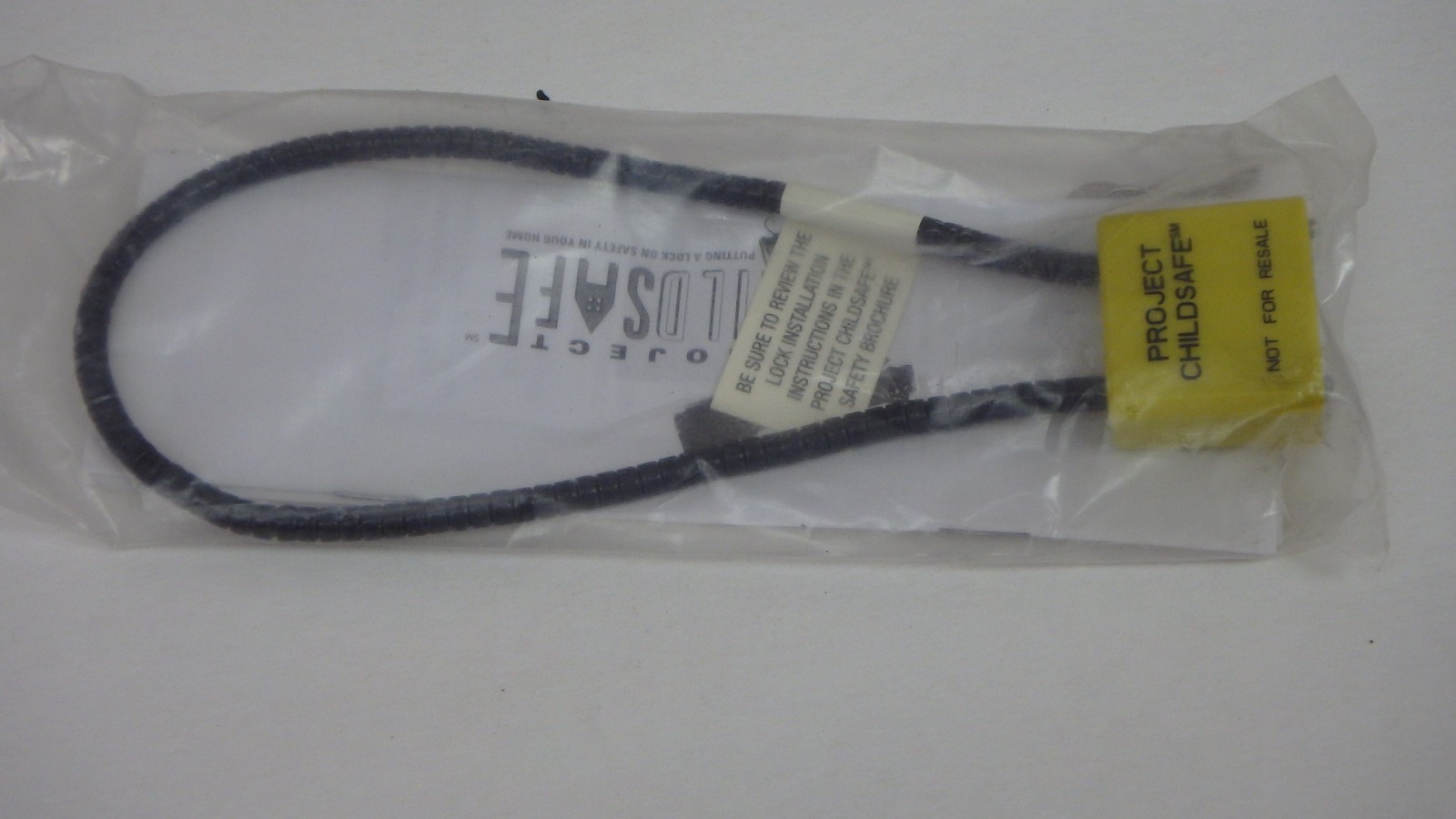 13" Safety Gun Cable Lock  2 Keys Black & Yellow  NEW IN PKG