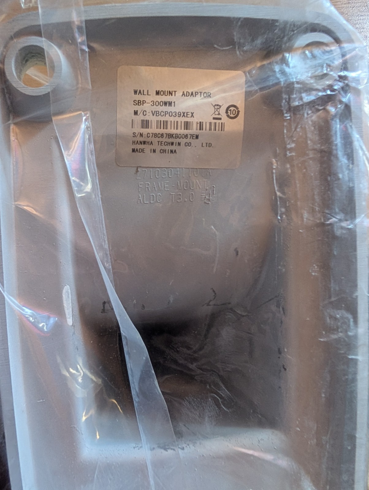 Hanwha SBP-300WM1 wall mount