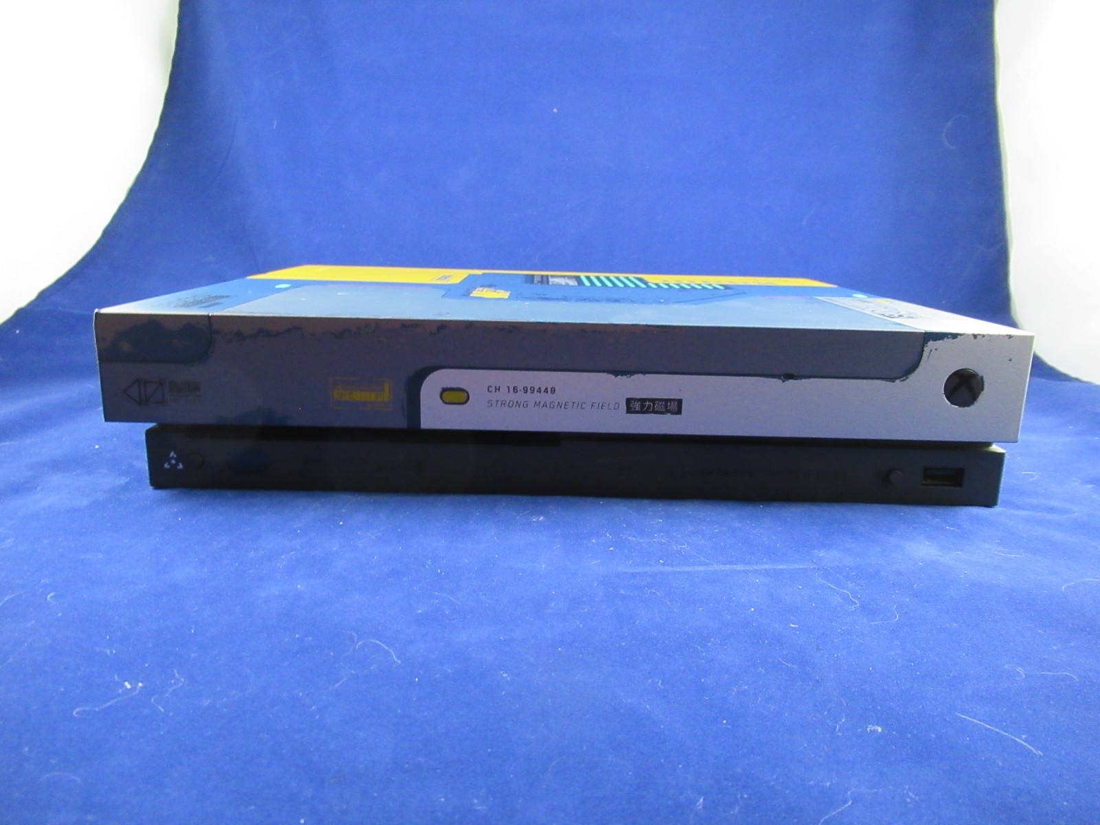 Microsoft Xbox One X Cyberpunk 2077 Limited Ed. 1TB Console - Tested & Refurbed