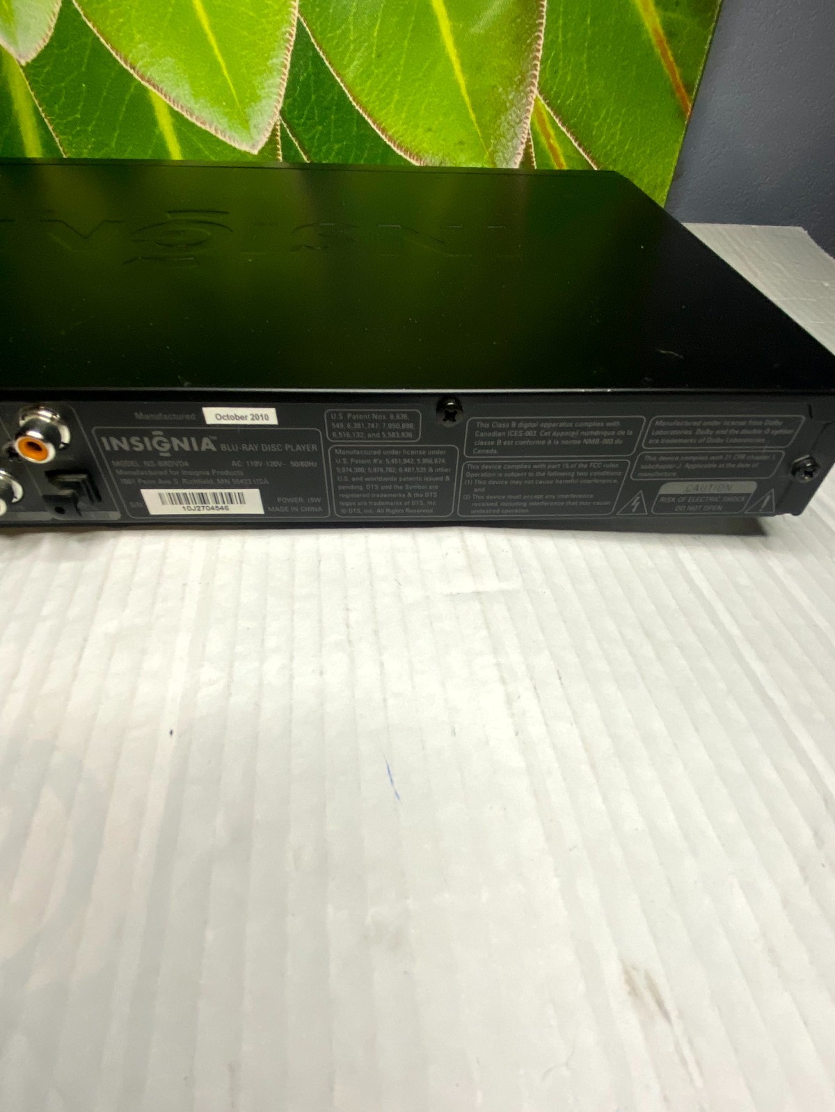 INSIGNIA BLU-RAY DISC PLAYER - MODEL NS-BRDVD4 - W/O REMOTE