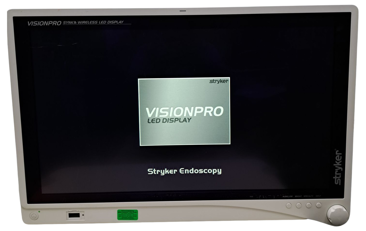 STRYKER 26" VISIONPRO SYNK LED WIRELESS SURGICAL DISPLAY, NO POWER SUPPLY