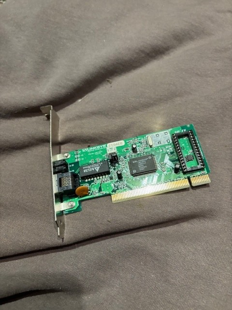 Linksys LNE100AO LNE100A0 Ethernet Adapter