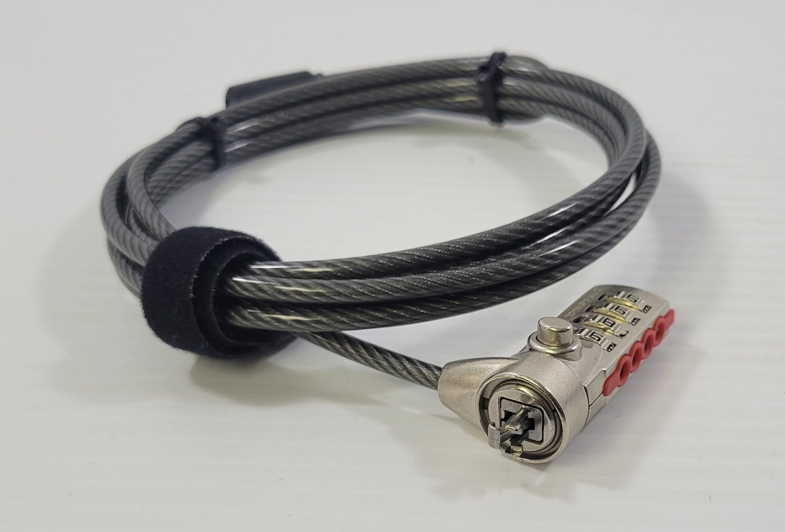 c6) Targus Computer Security Defcon SCL Serialized Combination Cable Lock