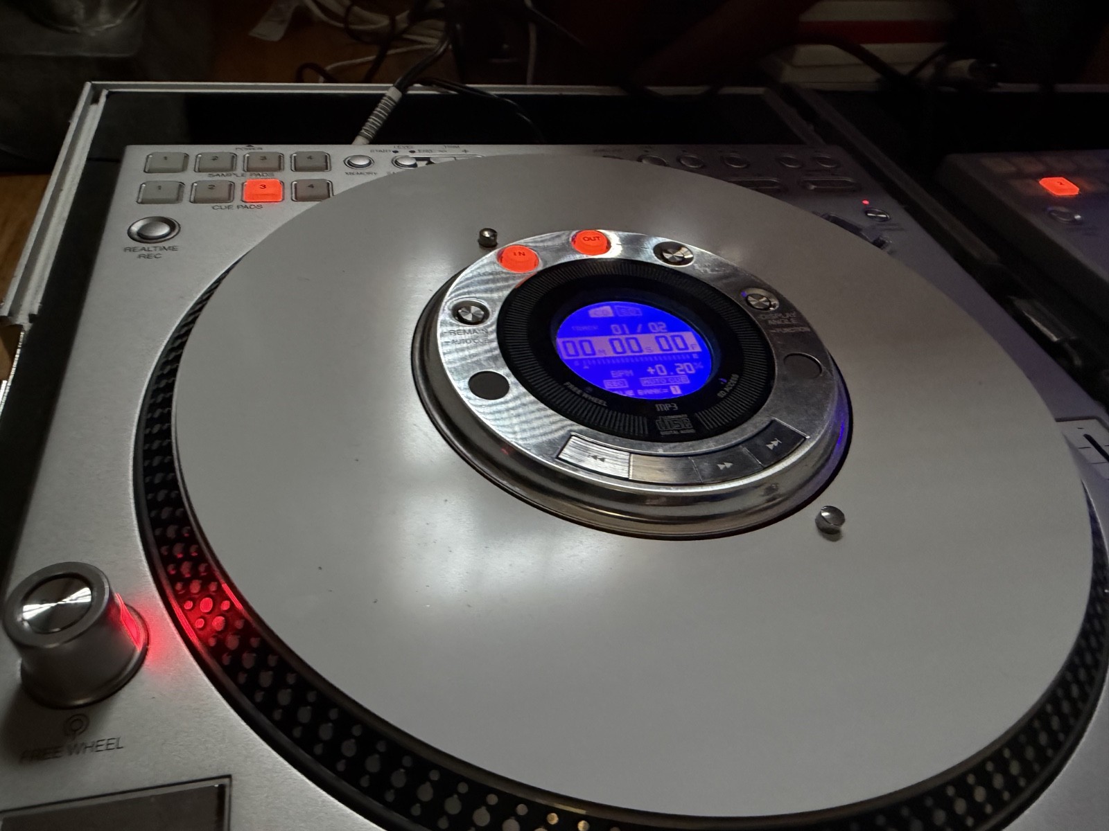 2 Panasonic Technics SL-DZ1200-S Direct Drive Digital Turntable Set - Silver