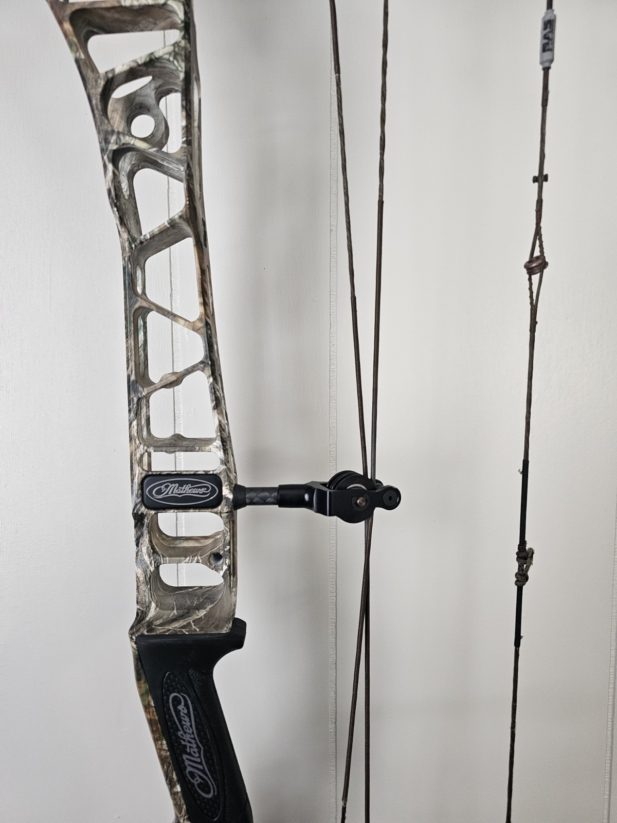 Mathews VXR 31.5 Compound Bow