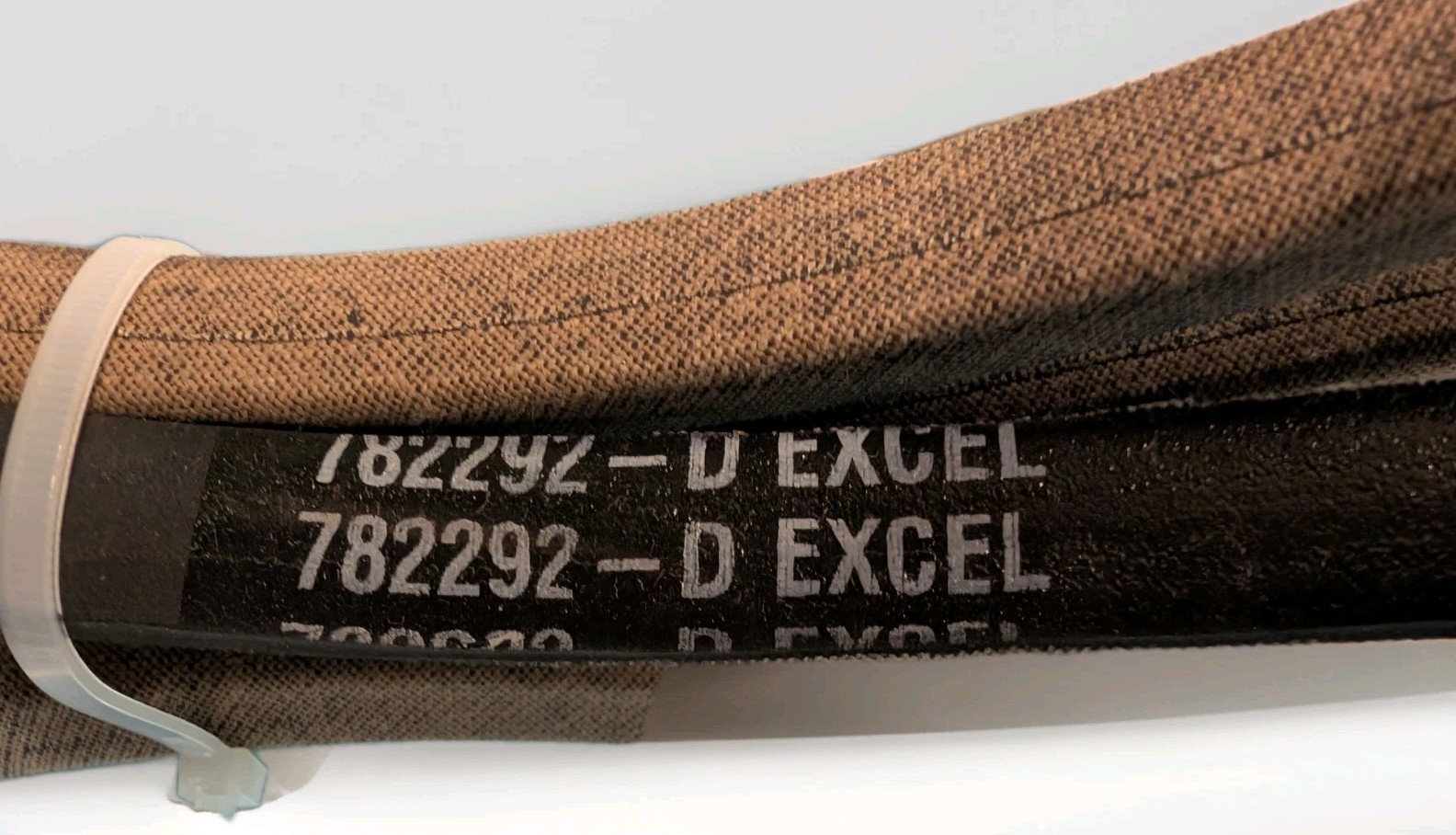 Genuine OEM Excel Hustler 782292 Deck Belt 5/8" X 165-1/2" Rotary 10847 Stens