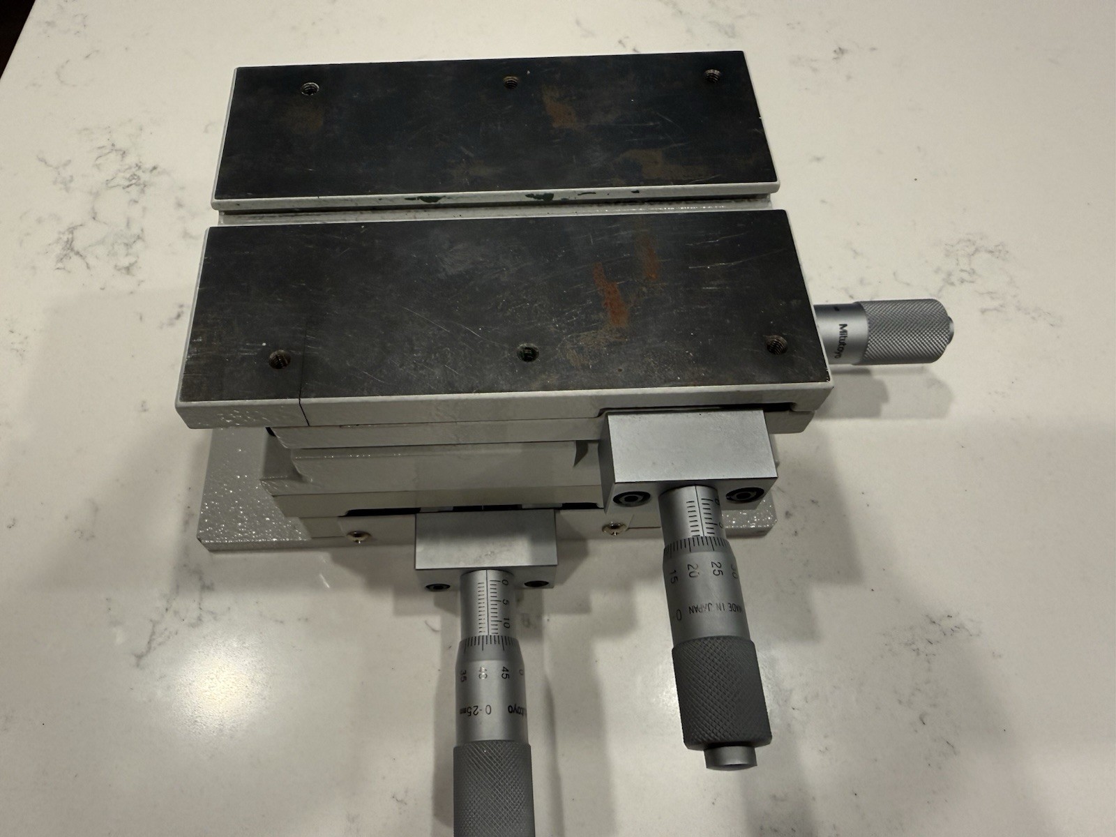 Mitutoyo 178-043-1 Leveling Table