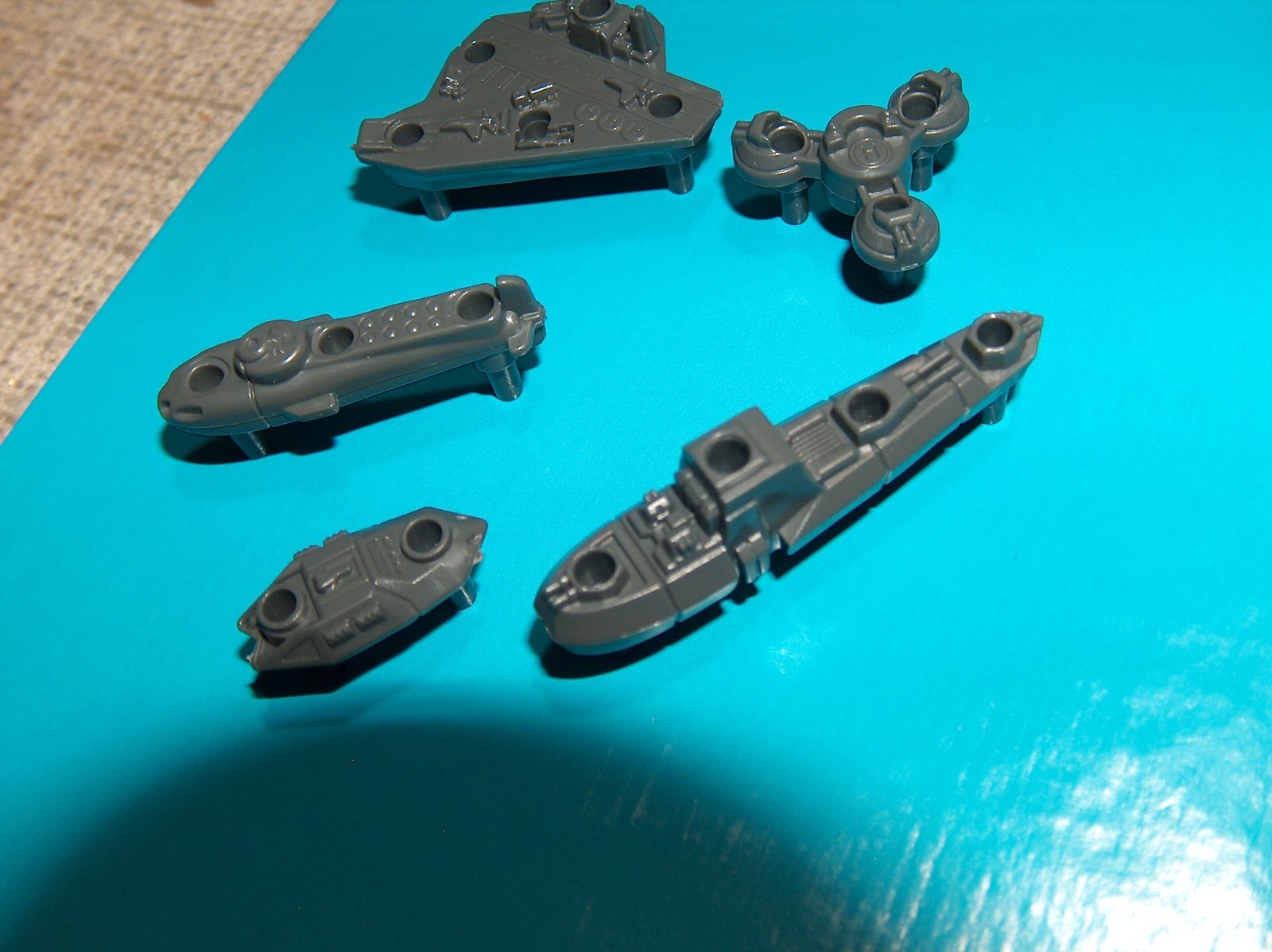 Battleship Tactical Combat Game Replacement Pieces 5 Ships **only fits tactical!