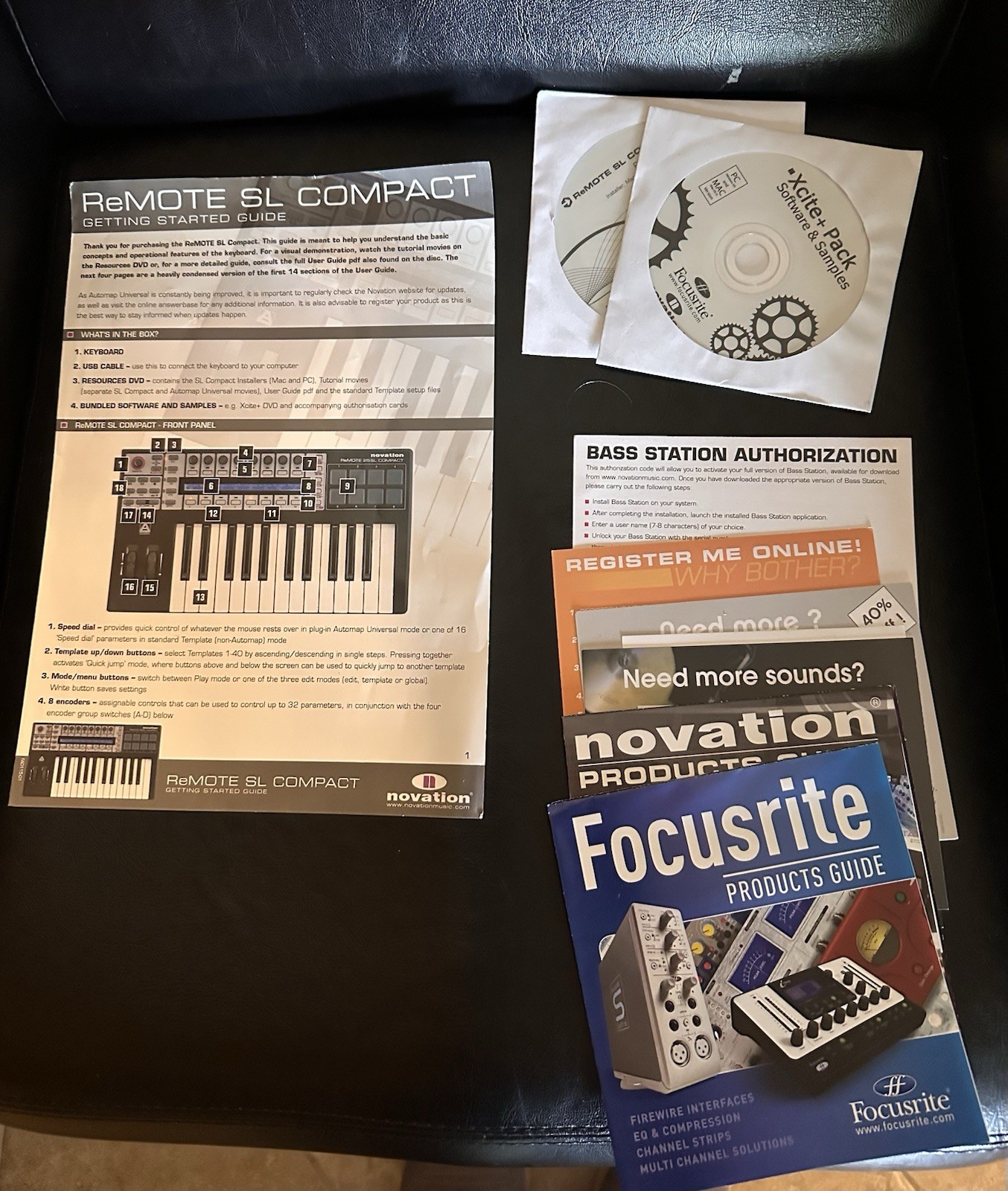 Novation Remote 25SL Compact Midi Controller Keyboard w/ Power Supply - mint