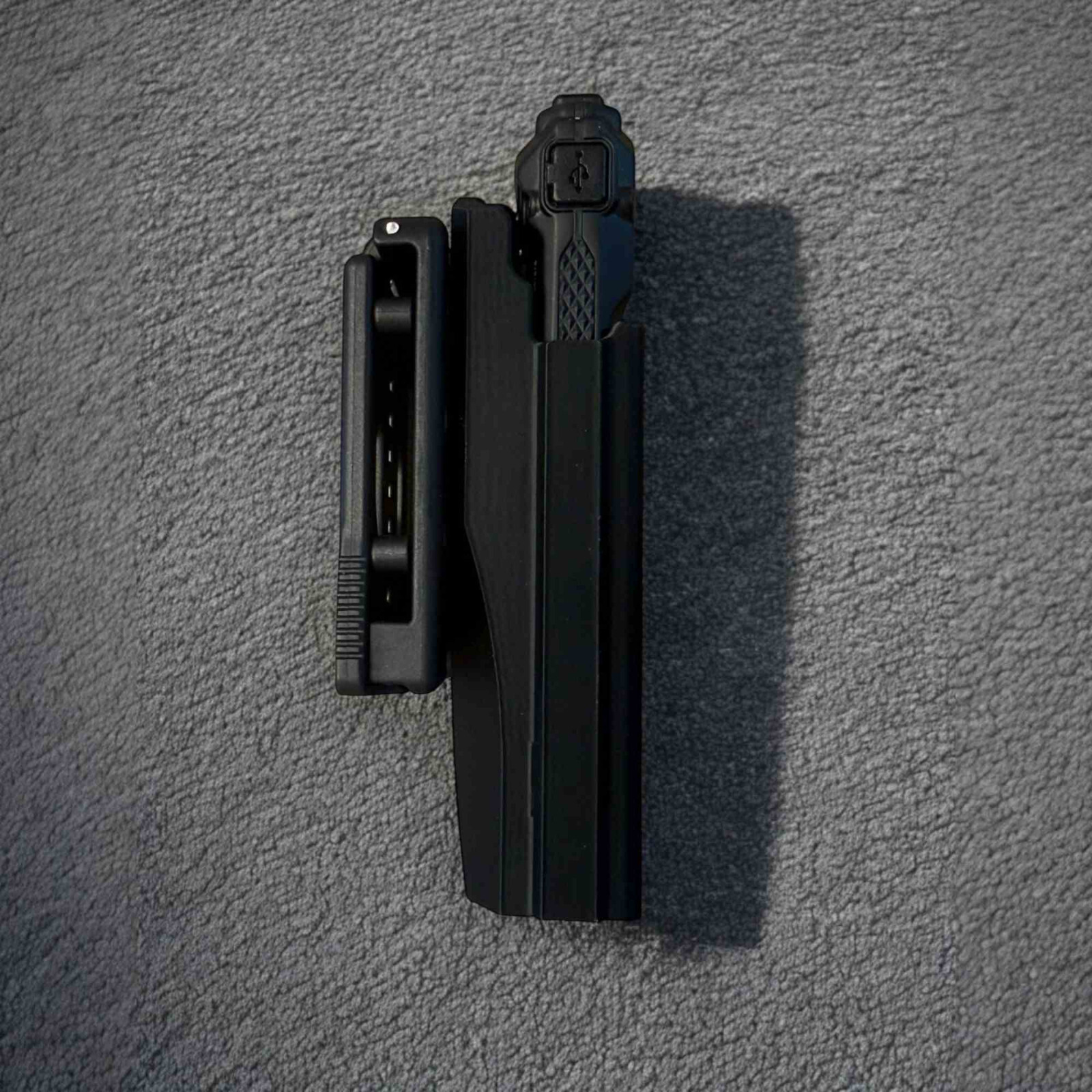 Clip & Carry Belt Holster for Nitecore EDC29 Flashlight Holder Case - USA