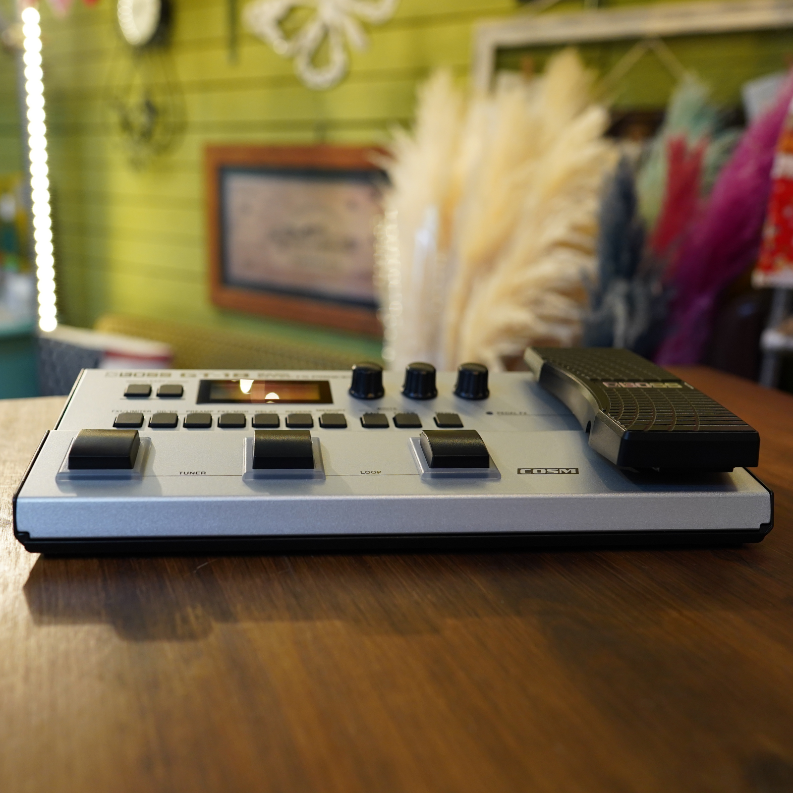 BOSS GT-1B Base Multi-Effects Processor Base Pedal