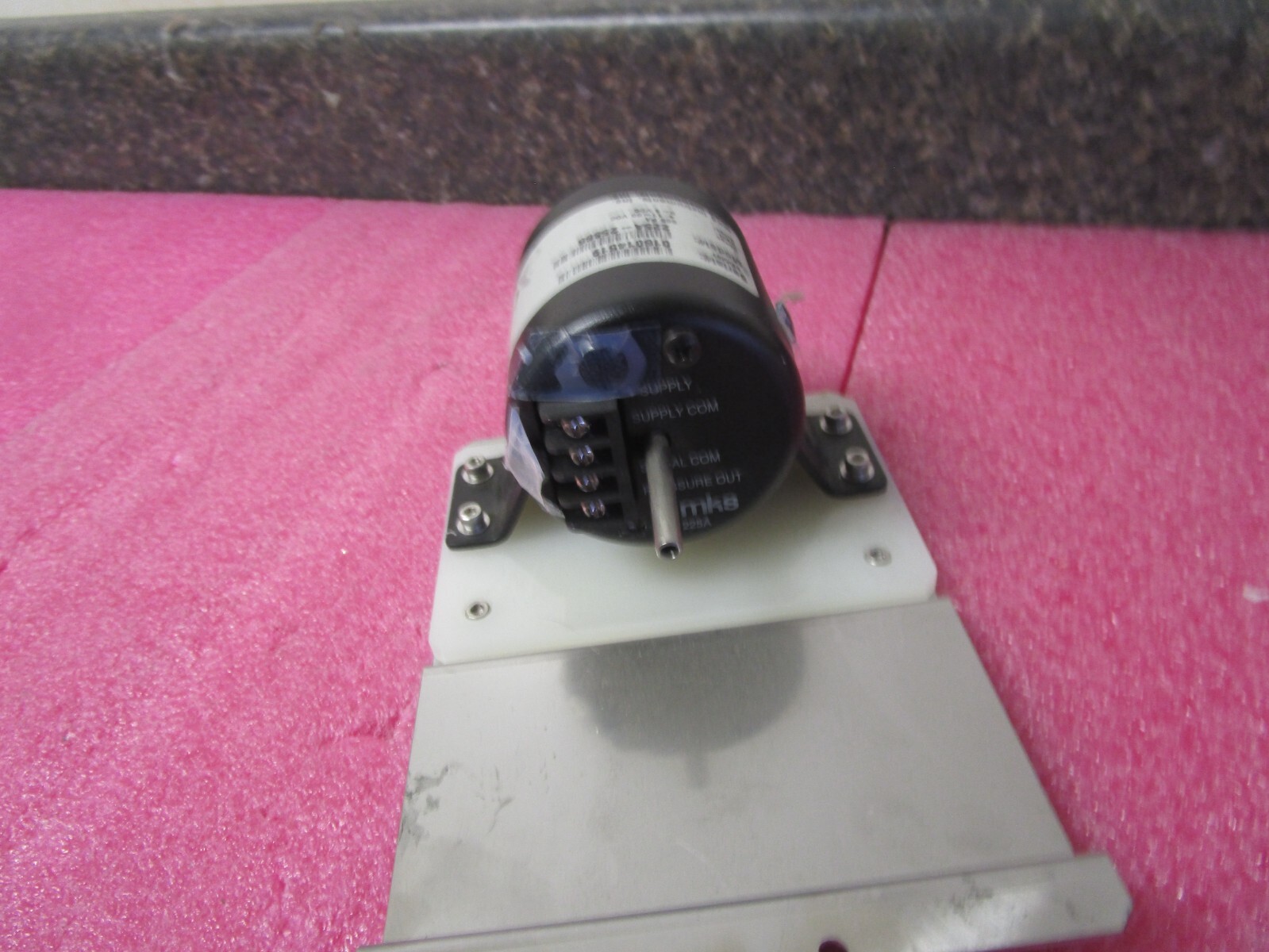 MKS Instruments 225A Baratron Pressure Transducer 225A-25866